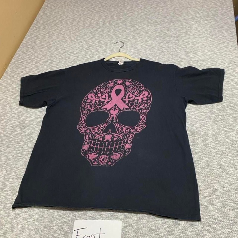 Port & Company Pink skull with ribbon graphic cotton t-shirt Unisex XL. SKU-C10